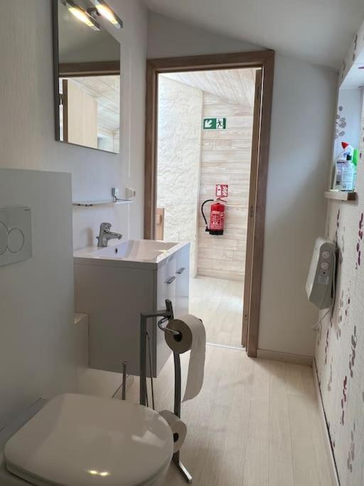 Little Roua Ardenne Cottage 4 Pers Стумон Екстериор снимка